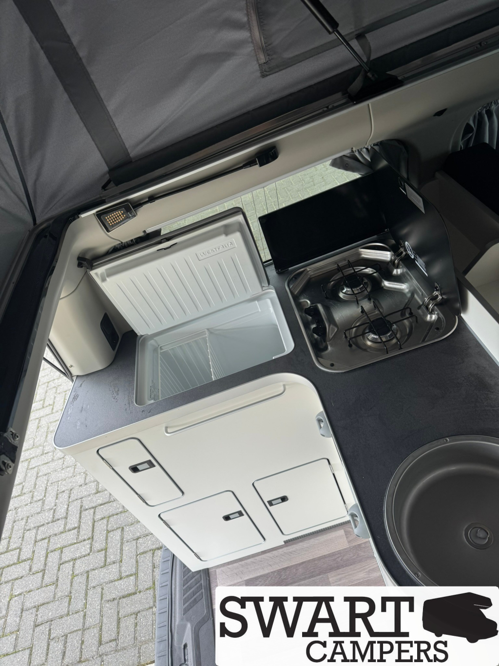 Ford Nugget Westfalia 185 pk 4 personen foto: 16