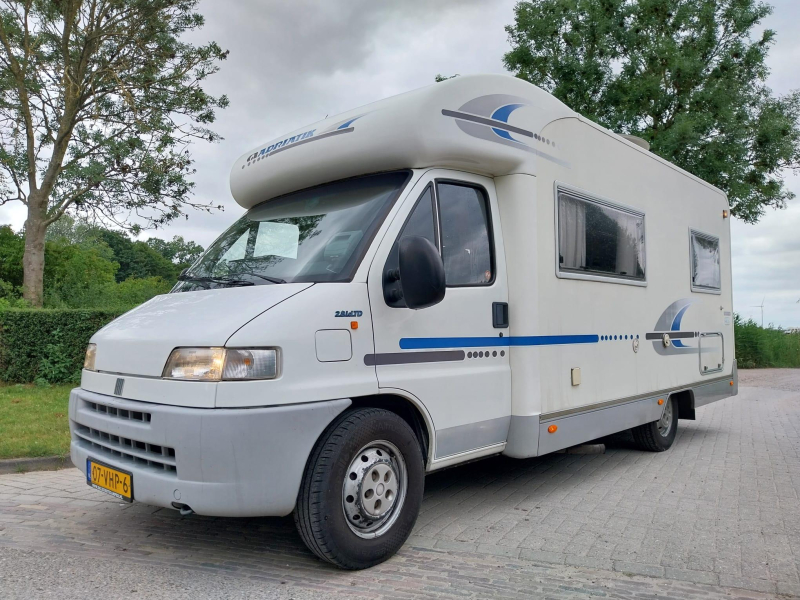 Adria Coral 640 Leuke starters camper!  foto: 12