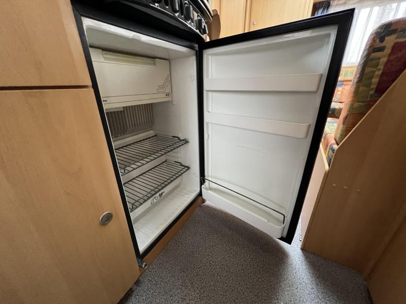 Dethleffs Camper 440 DB  foto: 10