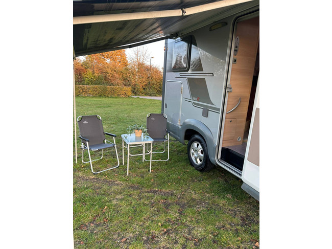 Knaus Van TI 550 MD Fiat Ducato 2.3 130 PK Half-integraal Camper Nieuwstaat foto: 17