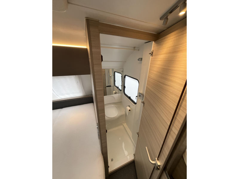 Adria Altea 472 PU THULE-MOVER-VLOERVERW  foto: 11