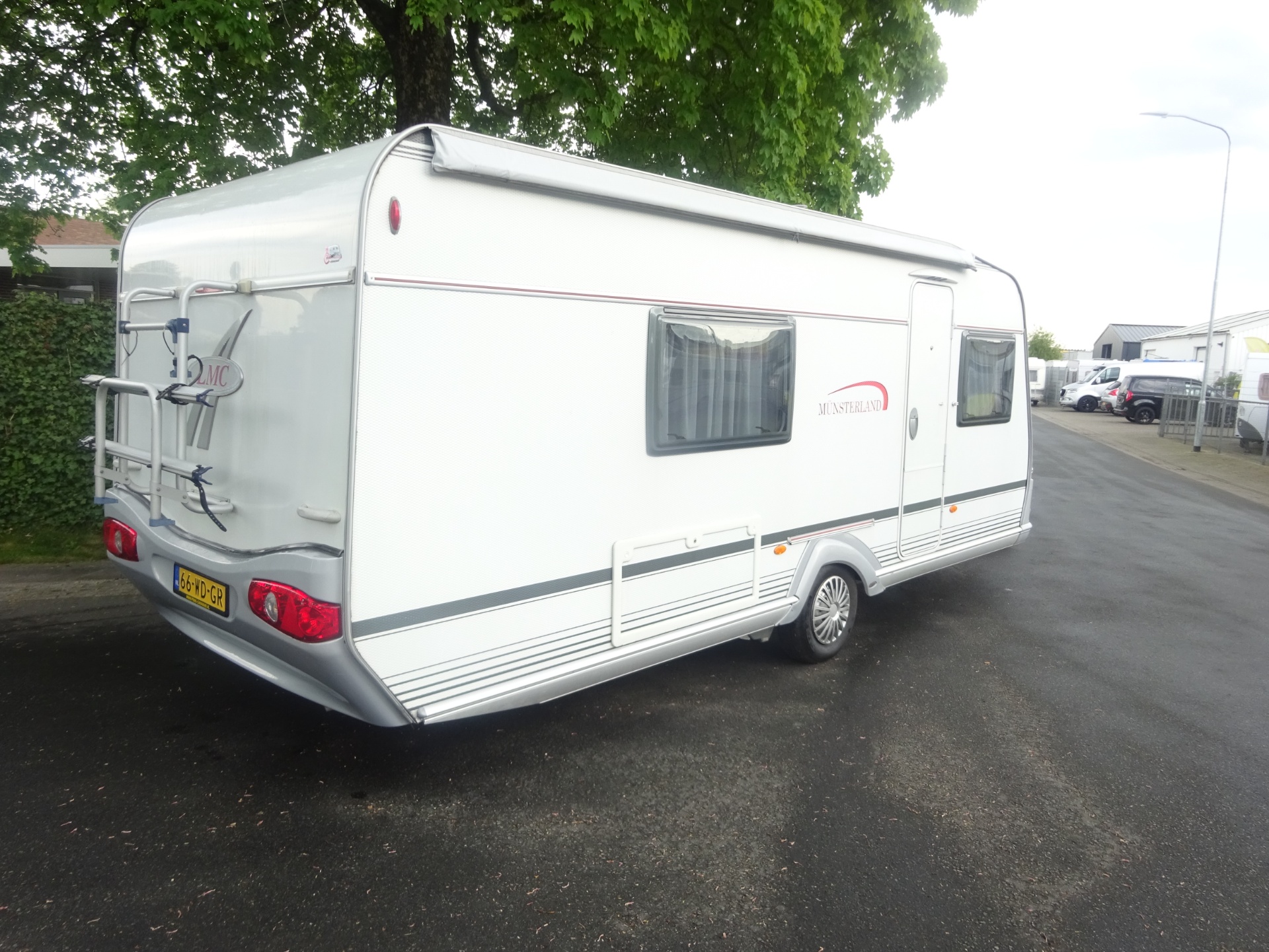 Lmc Munsterland 520 HTE Enkele Bedden+Mover+Luifel foto: 3