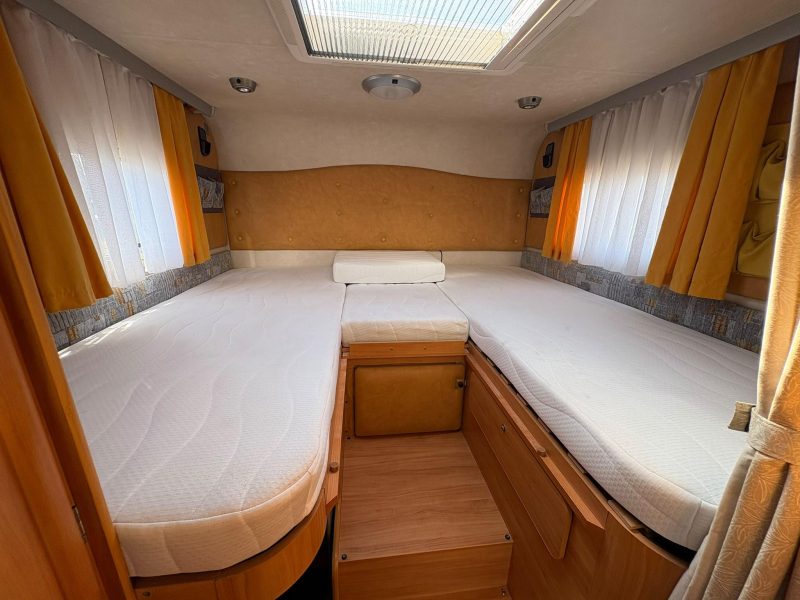 Adria Coral 660 SL Camas Individuales, Aire Acondicionado, 130CV foto: 20