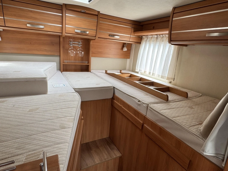 Hymer Van 520 S Einzelbetten Raumwunder Foto: 18