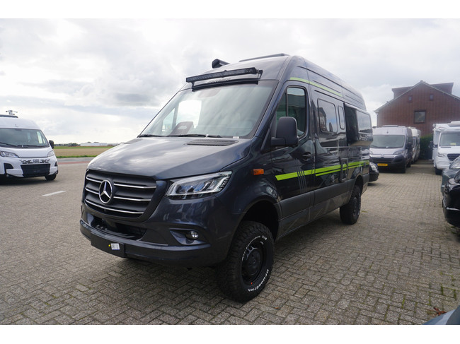 Hymer Grand Canyon S Mercedes CrossOver photo: 7