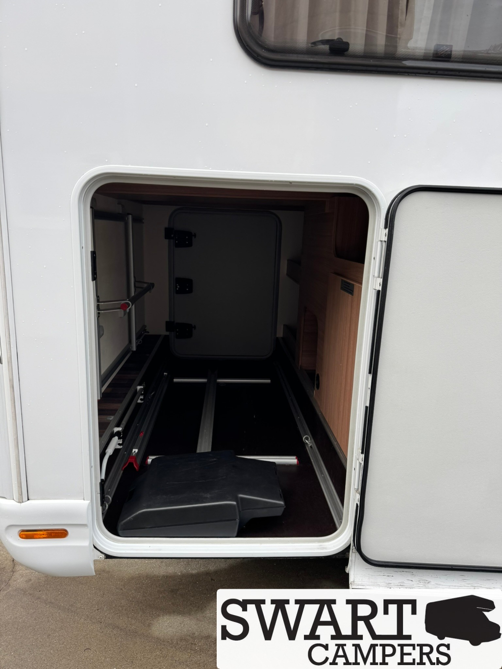 Knaus Sky TI 700 MEG Silver Selection, Enkele bedden 150 pk foto: 21