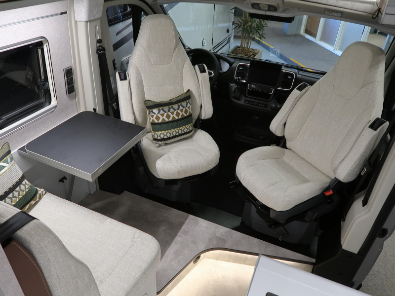 Hymer Yellowstone 601 AUTOM HEAVY CHASSIS!!  foto: 4