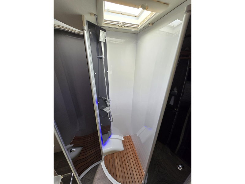 Chausson Limited Edition 728 EB Queensbed AUTOMAAT Hefbed  foto: 18