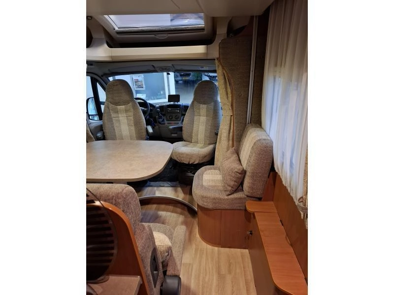 Chausson Sweet MAXI 670 130PK Hefbed Airco  foto: 1
