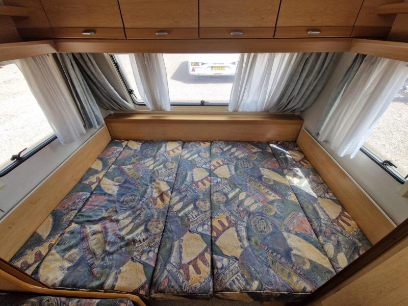 Knaus Mustang 350 + BOVAG-2024 + luifel  foto: 12