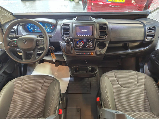 tourne mobil 6.0 Cruise 2.2 BlueHDI 140PK Automaat - ALL SEASON foto: 1