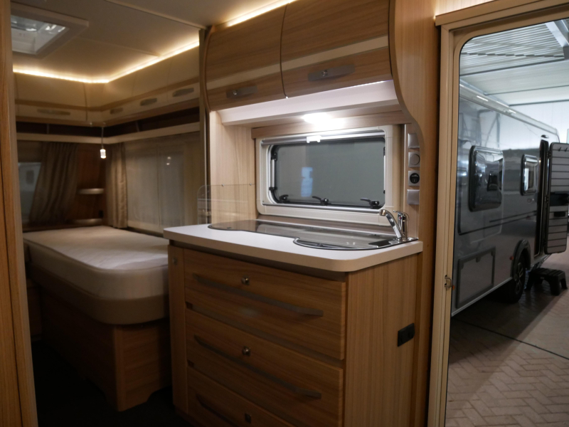 Fendt Bianco Activ 465 SGE Mover, Luifel, Fietsenrek  foto: 8