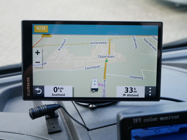 Knaus 650 MF SportTI, Fransbed, Garaje, Memo Portabicicletas foto: 20