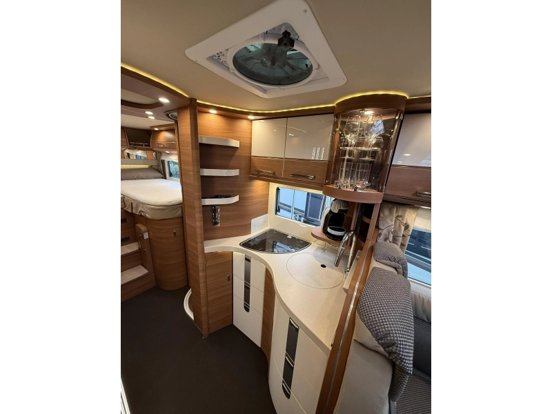 Carthago Chic C-Line T 4.9 LE -VOLL MIT ZUBEH&Ouml;R Foto: 19