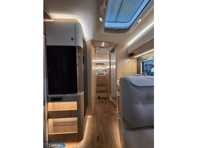 Hymer BMC-I 680 *170pk Automaat* Levelsysteem* Bomvol opties foto: 23