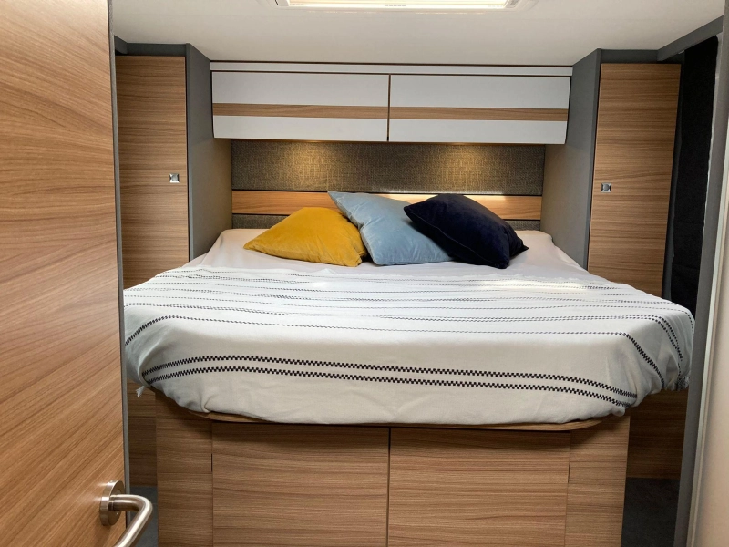 Dethleffs Just 90 T 7052 DBM - 165pk - queensbed  foto: 3