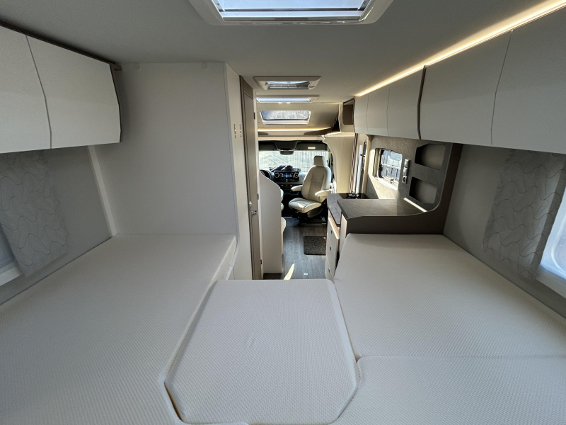 Frankia Neo T 7 GDK Mercedes, Single beds photo: 20