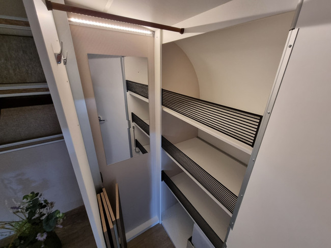 Hobby Beachy 450 Sea Blue foto: 11