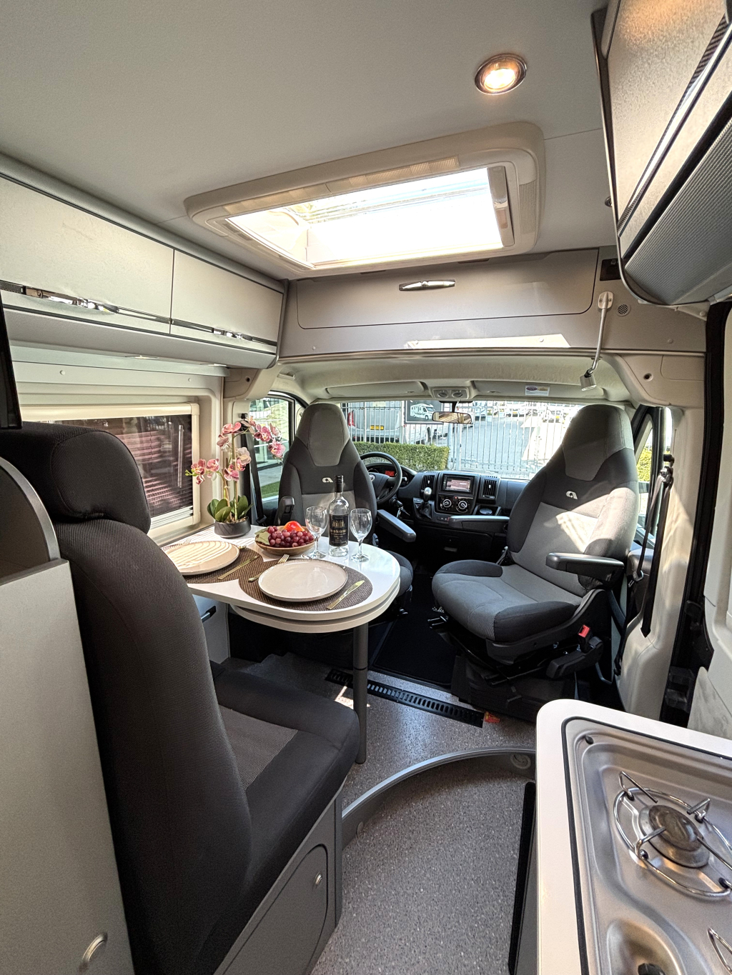 Adria Twin 600 SPT TITAN AUTOMATIK QUERBETT 150PS EURO 5 Foto: 9