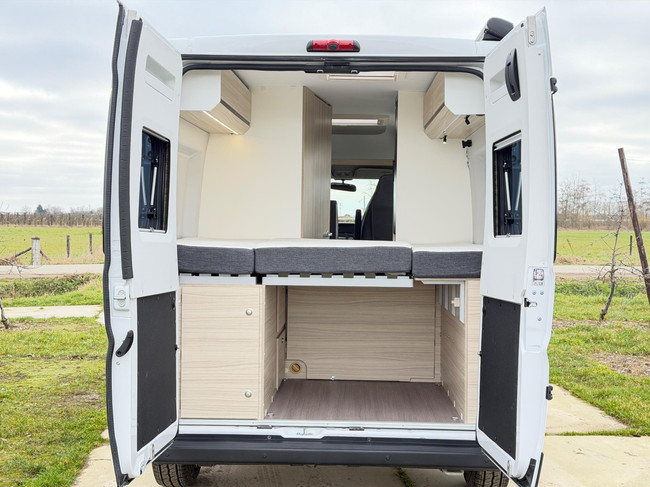 Adria Twin Plus 600 Solar / 2 a&ntilde;os de garant&iacute;a / &iexcl;PRECIO DE OFERTA! foto: 3