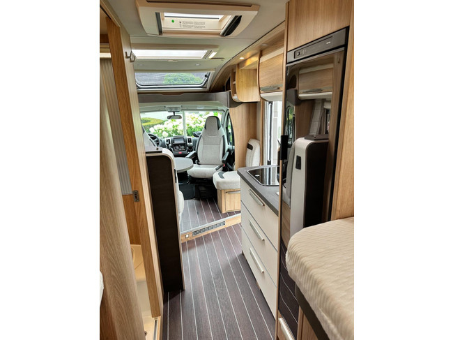 Knaus Sky Ti 650 MEG PLATINUM SELECTION FIAT 140 PS 2022 Foto: 14