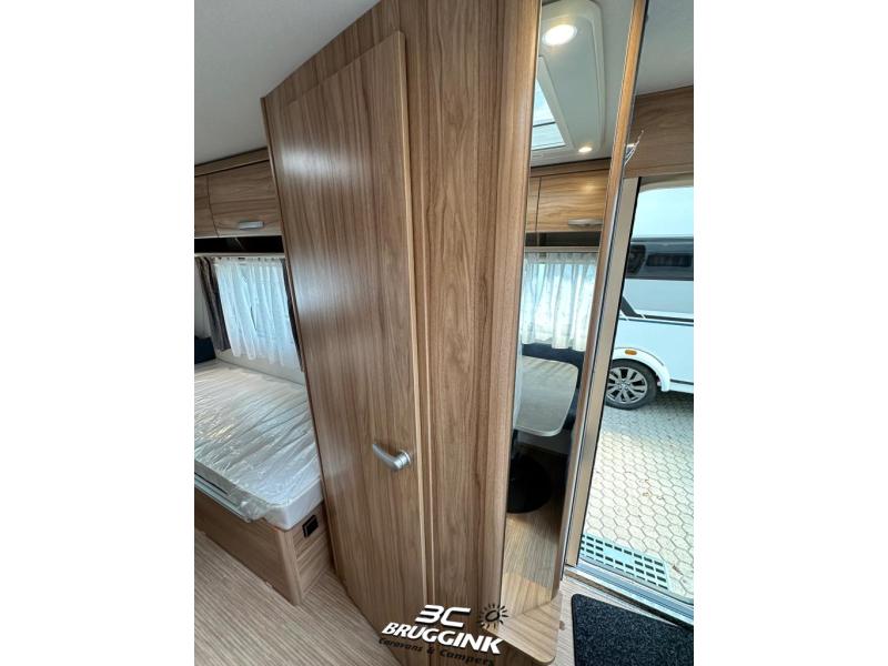Eriba Nova Light 470 - HERFSTAANBIEDING!  foto: 7