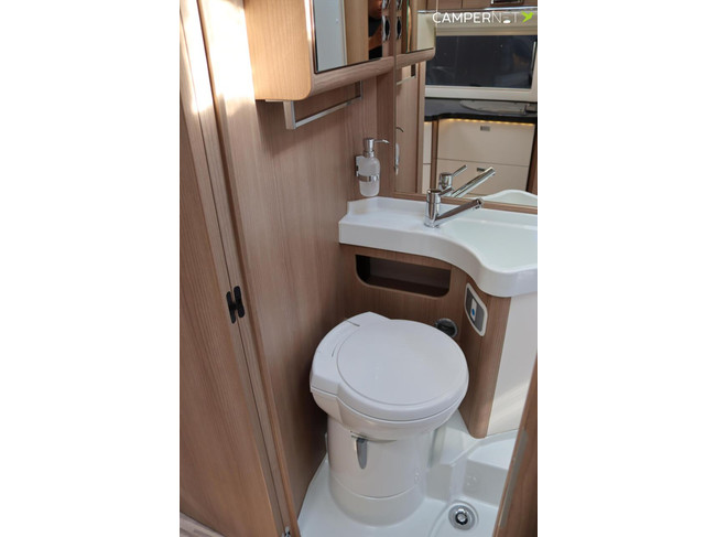 Carthago Malibu T460 2.3 Multijet 150pk | Lengtebedden | Dubbele bodem | Luchtvering | Lithium | Luifel | Veloslide | Pioneer multimedias foto: 21