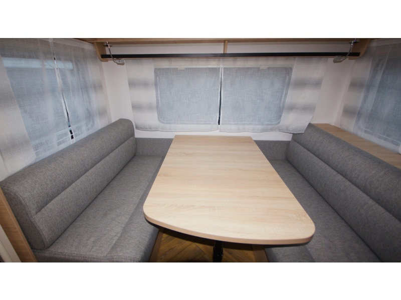 Sterckeman Sport Edition 492 LJ Winterdeal !!!  foto: 2