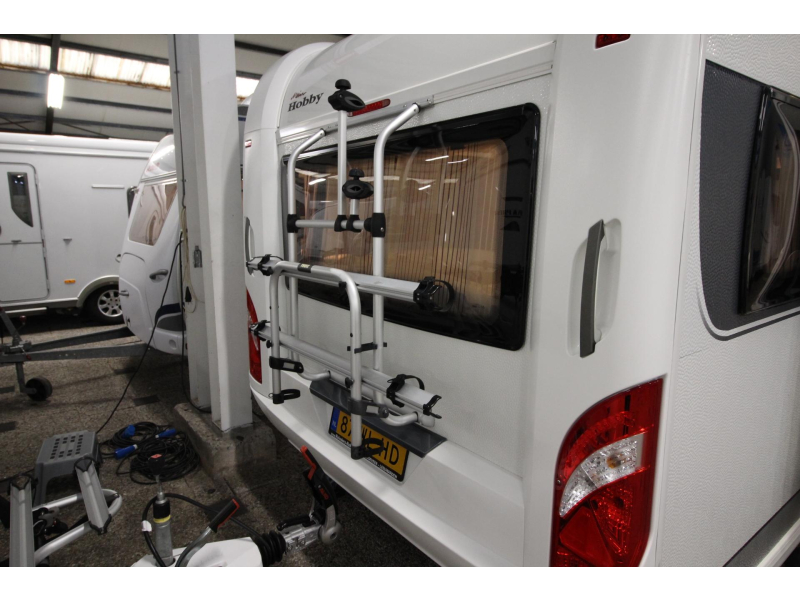 Hobby Excellent 455 UF Thule 6300 Airco Voortent  foto: 19