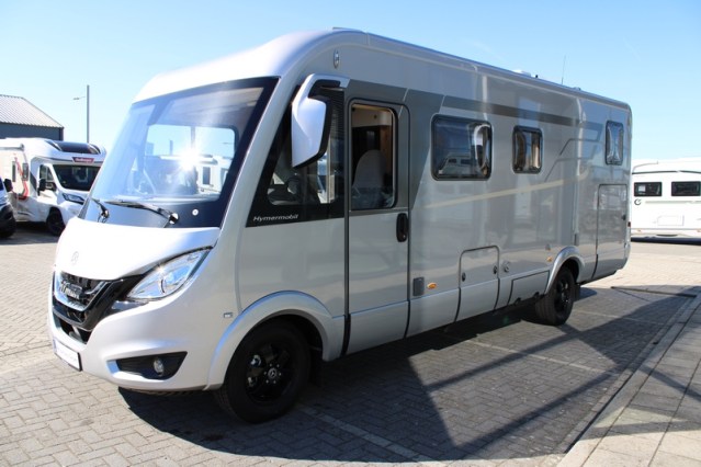 Hymer B MC I 680 equipado con potente Mercedes 9 G Tronic 170 CV AUTOM&Aacute;TICO camas individuales + cama abatible (56 foto: 8