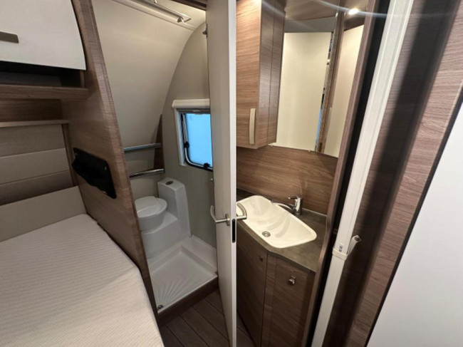 Knaus Sport 450 FU Silver Selection photo: 18