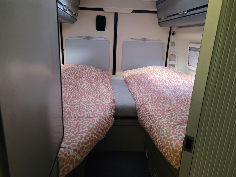 Adria Twin Plus 640 SLX Lengte bedden  foto: 1