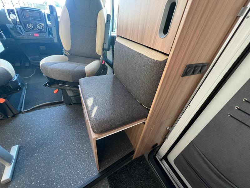 Sun Living S 65 SL AUTOMAAT/LENGTE BED  foto: 8