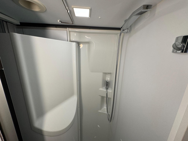 Adria Twin Supreme 640 SLB foto: 11