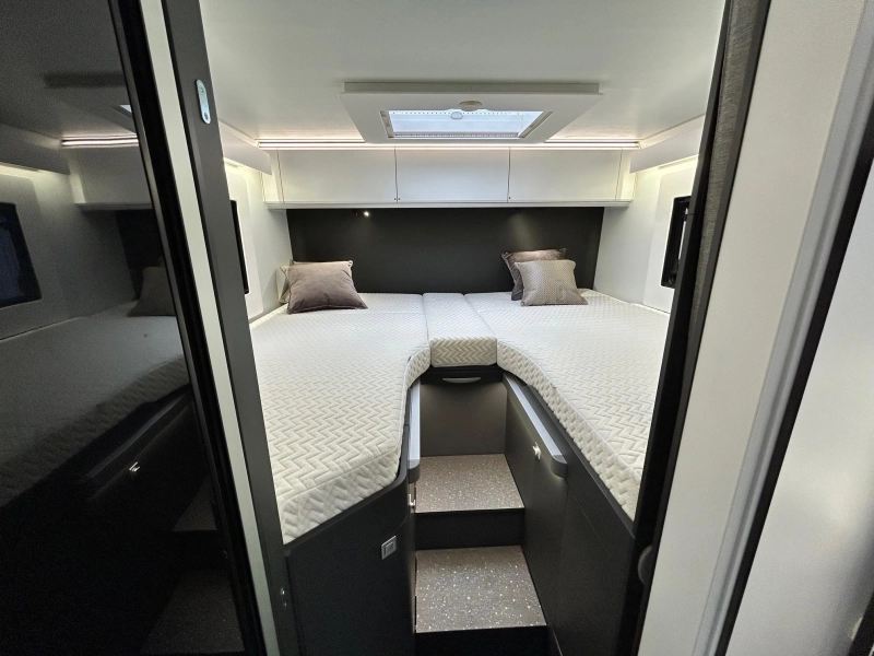 Adria Compact Max DL SL160pk Dieselkachel  foto: 17