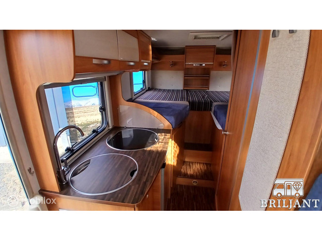 Hymer HV 562 .. 2008 camas individuales foto: 4