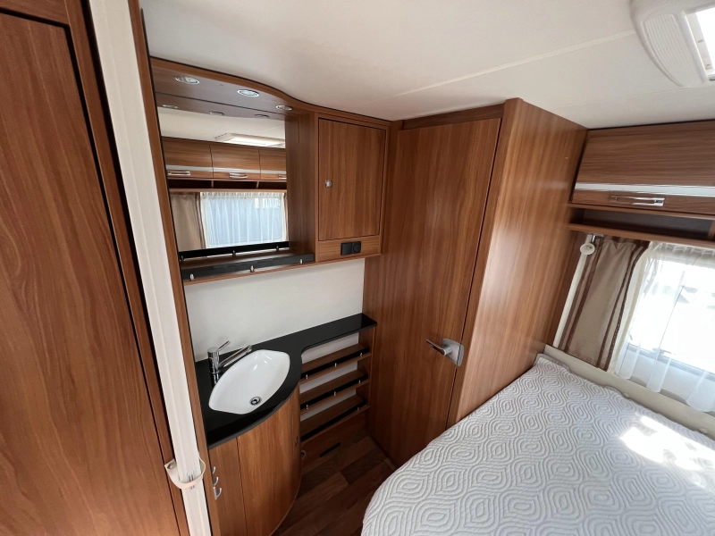 Dethleffs Nomad 450 DB Mover, Avance, Mosquitera foto: 9