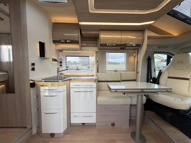 Rapido 696 F 2x Airco, BR Lift,  foto: 1