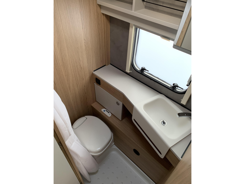 Dethleffs Aero 500 QSK - Stapelbed - Aanbieding!  foto: 9