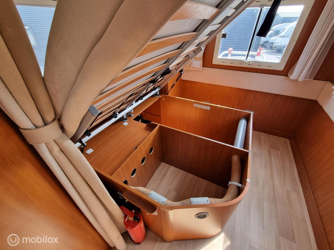 Chausson ALLEGRO 97 ☆Queensbed 2011☆Euro 4, Airco, NAP☆ foto: 23