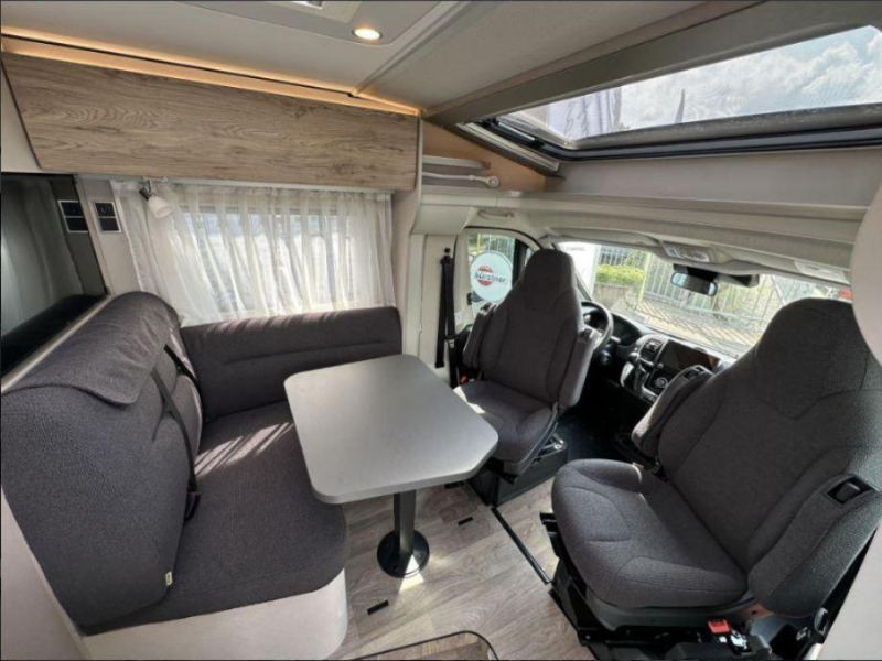 Hymer Exsis-T 580 PURE 2-APARTE BEDDEN-AUTOMAAT  foto: 3