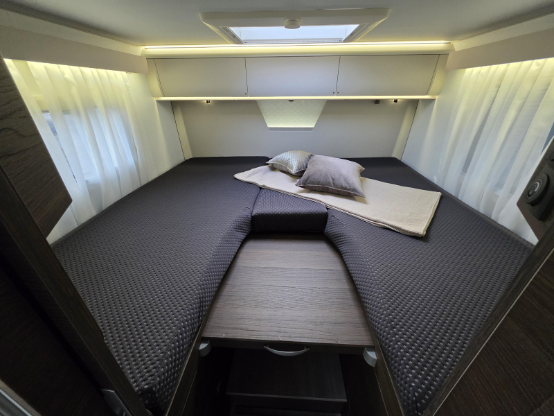 Adria Coral Supreme MB 670 DL  foto: 19
