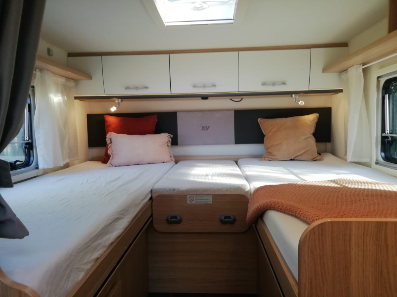 Sunlight T 68 met trekhaak  foto: 14
