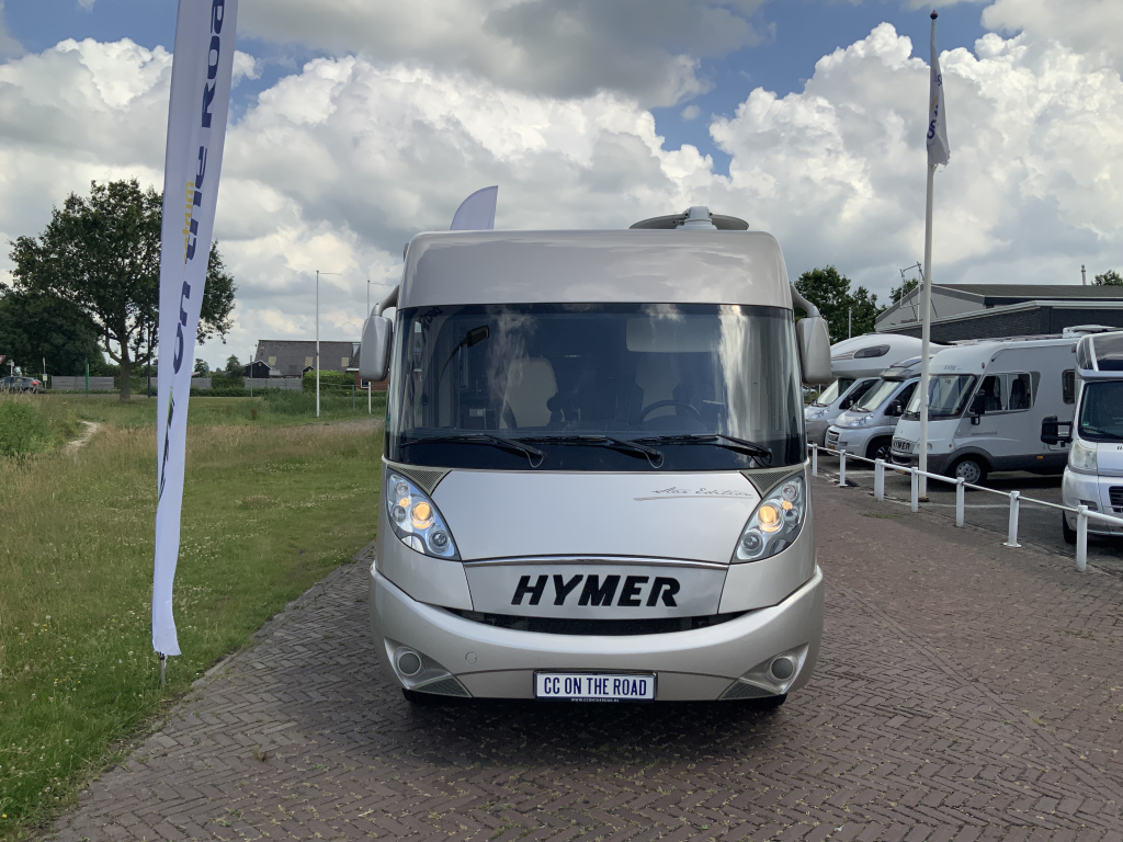 Hymer B 514 SL Star-Edition, AUTOMAAT, Integraal, Motor-airco, Luchtvering, Alko-Max-chassis, Dwarsbed & hefbed Marum Camper centrum on the road  foto: 1