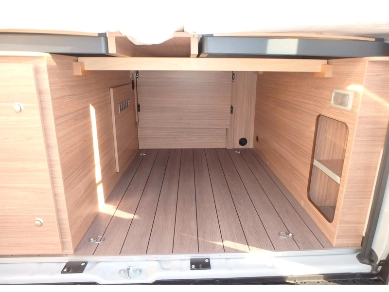 Weinsberg CaraBus 600 ME FIRE EDITION foto: 6
