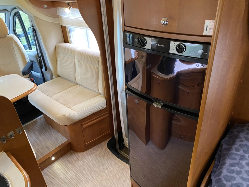 Rapido 7065+ F Dakairco | Luxe Compleet  foto: 11