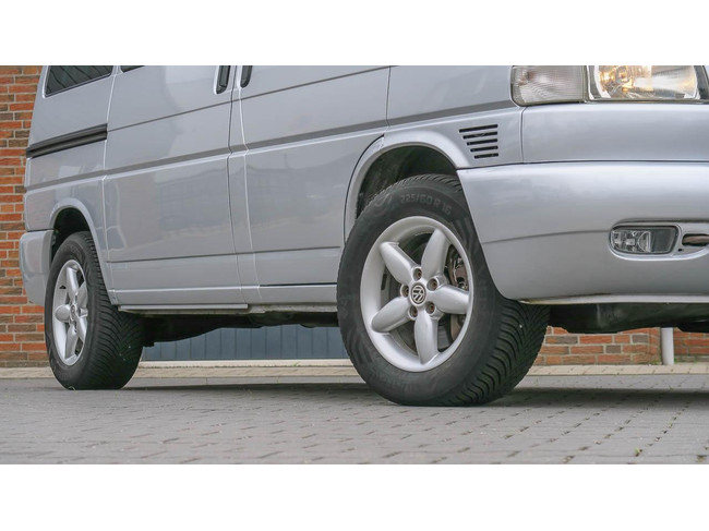 Volkswagen California Westfalia T4 Generation 151PK tdi foto: 8