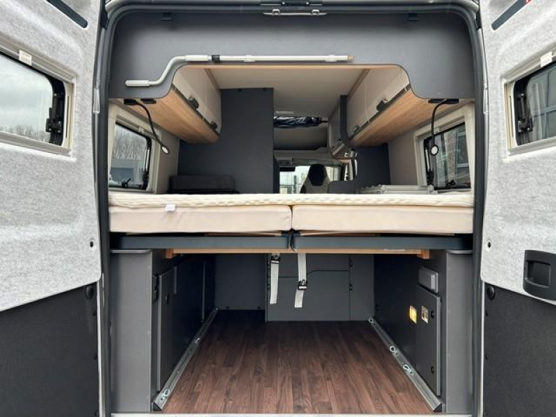 Knaus Boxlife 600ME Platinum Selection met hefdak  foto: 5