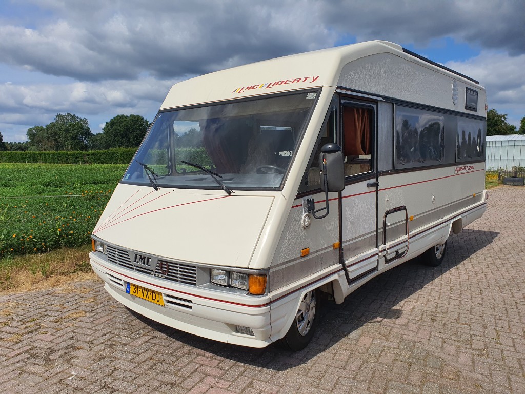LMC Liberty 6500 Fiat 290 2.5 Turbo Diesel | Fixer-upper photo: 19