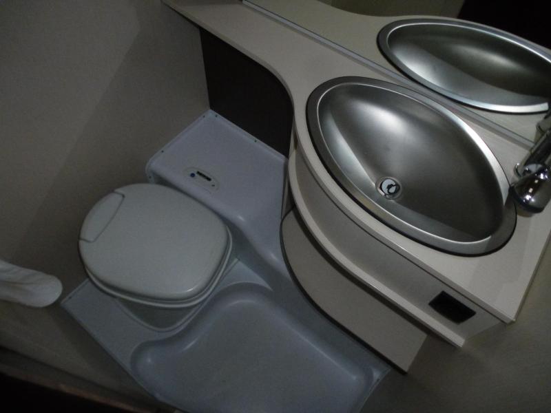 Dethleffs C'Go UP 525 KR 7 slaap plaatsen  foto: 13